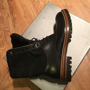 New Fine Italian boots by Antonio Maurizi with fur
